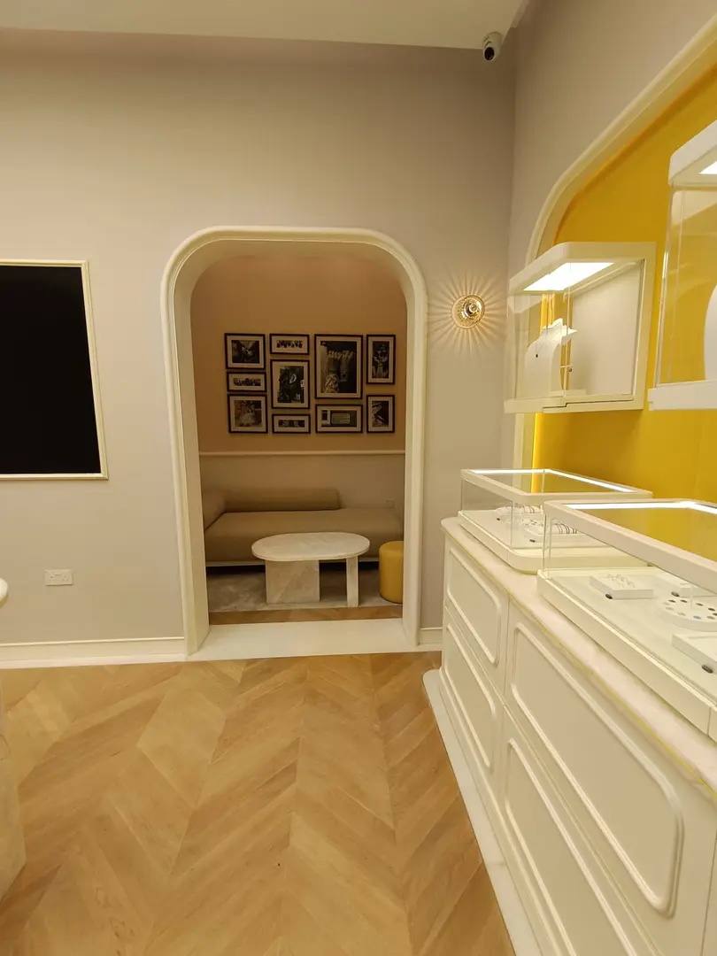Wecord London — Al Khawaneej Mall — 11